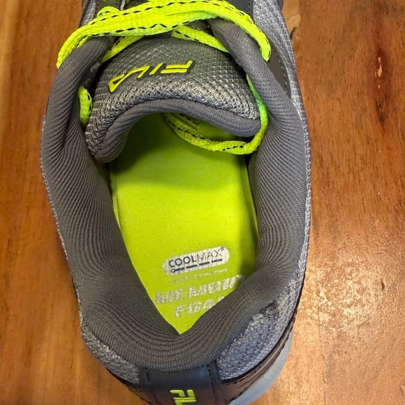 Fila Memory Reckoning 8 Slip Resistant Steel Toe Work Shoes- Size 8 women’s - Picture 10 of 10